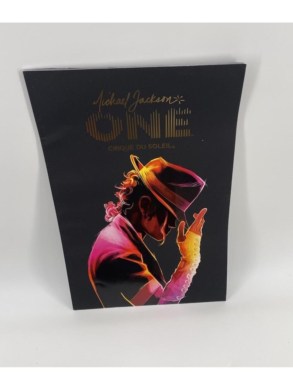 Michael Jackson ONE Cirque Du Soleil Memorabilia Lot Books & 4 Folders